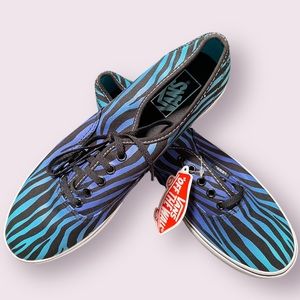 Vans size 10.5 women’s, size 9 men’s